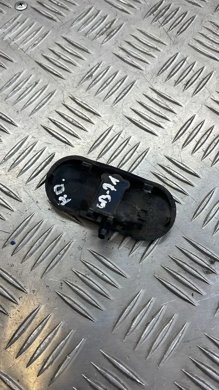 Audi A6 S6 C6 4F (2004 - 2008) 4F0959988 Форсунка омывателя лобового стекла — фото 2