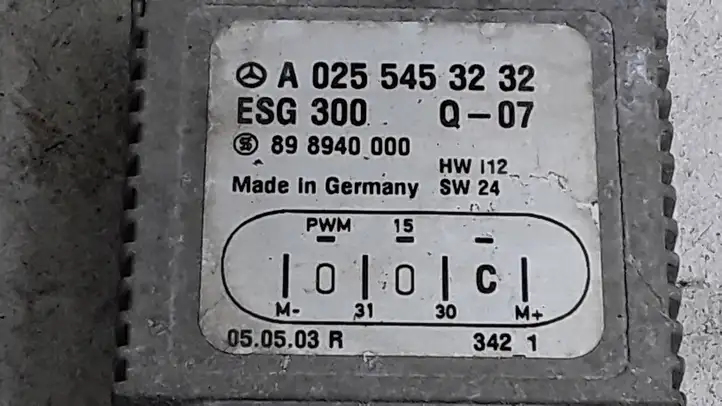 Mercedes-Benz A W168 (1997 - 2004) A0255453232 Реле вентилятора охлаждения — фото 2