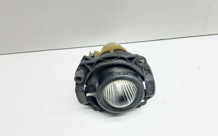 BMW X3 E83 (2003 - 2010)  3416773 Передняя противотуманная фара