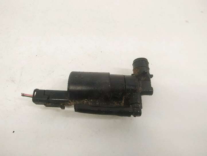 Toyota Aygo (2005 - 2008)  8200134555 Насос оконной жидкости (стекол)