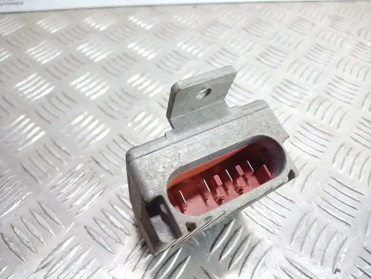 Mercedes-Benz A W168 (1997 - 2004)  A0275458032 Реле вентилятора охлаждения