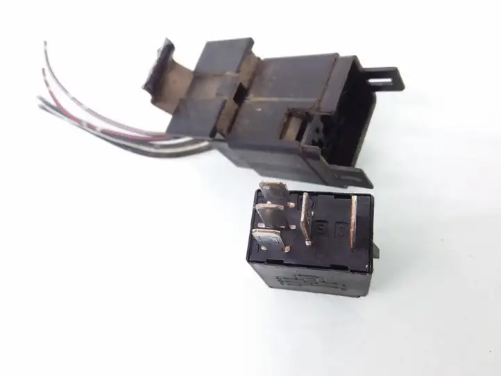 Nissan Primera (2001 - 2008)  252309F905 Другое реле