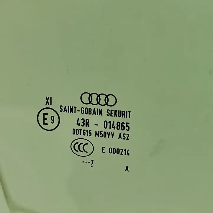 Audi Q5 SQ5 (2017 - ) 80A845022 Стекло передней двери — фото 6
