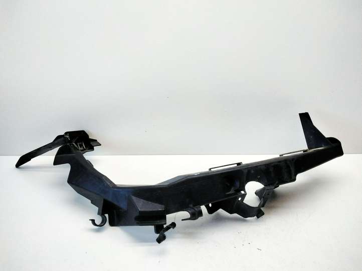 BMW 3 E90 E91 (2005 - 2012)  7138402 Держатель передней фары