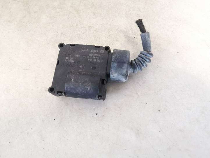 Audi A6 (2004 - 2008)  4f0820511a Двигатель задвижки потока воздуха