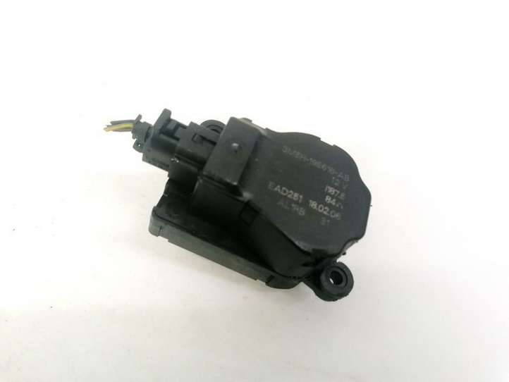 Ford Focus (2005 - 2008)  3M5H19E616AB Двигатель задвижки потока воздуха