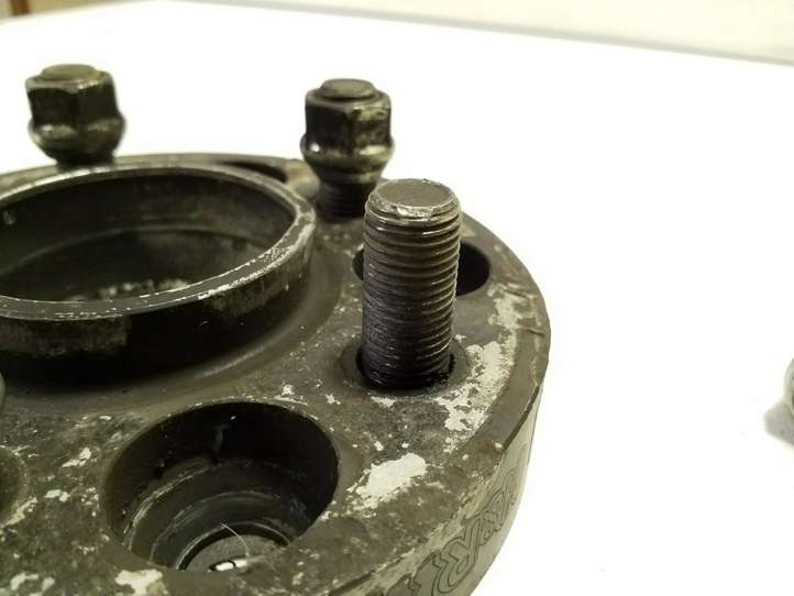 Land Rover Range Rover Evoque (2011 - 2015)  HR5035634 Болты/ гайки