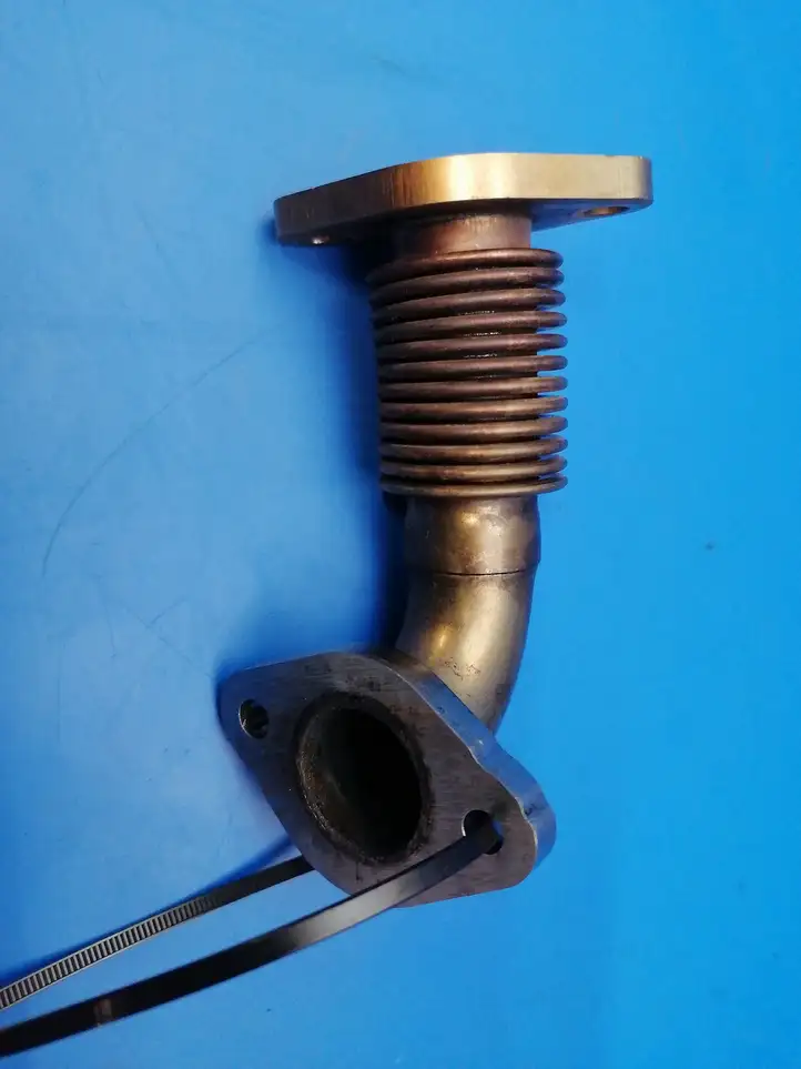 Mercedes-Benz E W212 (2009 - 2016)  A6511411004 EGR трубка (трубки)/ шланг (шланги)