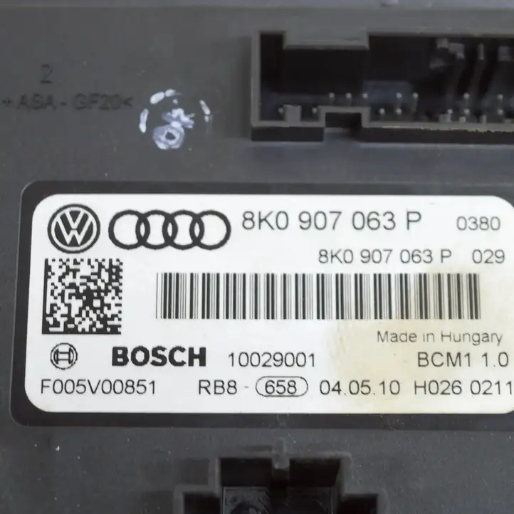 Audi A4 S4 B8 8K (2007 - 2011) 8K090706P Модуль управления кузовом (BCM) — фото 7