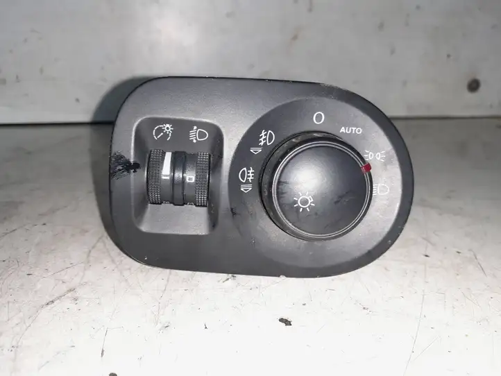 Seat Altea XL (2004 - 2015) 5P0919094A Включатель регулировки высоты фонарей — фото 1