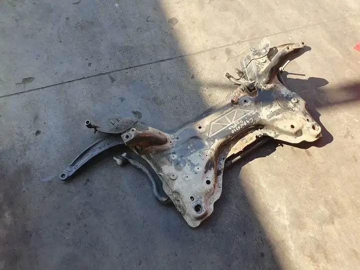 Citroen C4 I Picasso (2006 - 2013) Передняя балка подвески — фото 1