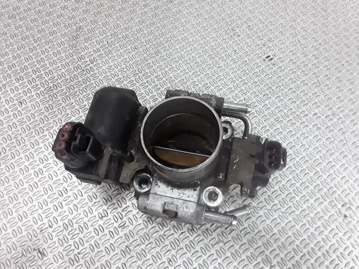 Toyota Auris 150 (2006 - 2012) 1923002010 Дроссельная заслонка — фото 1