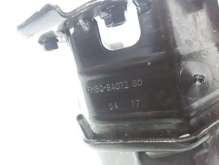 Ford Fiesta (2013 - 2017) FM5Q9A072BD Кронштейн топливного фильтра — фото 3