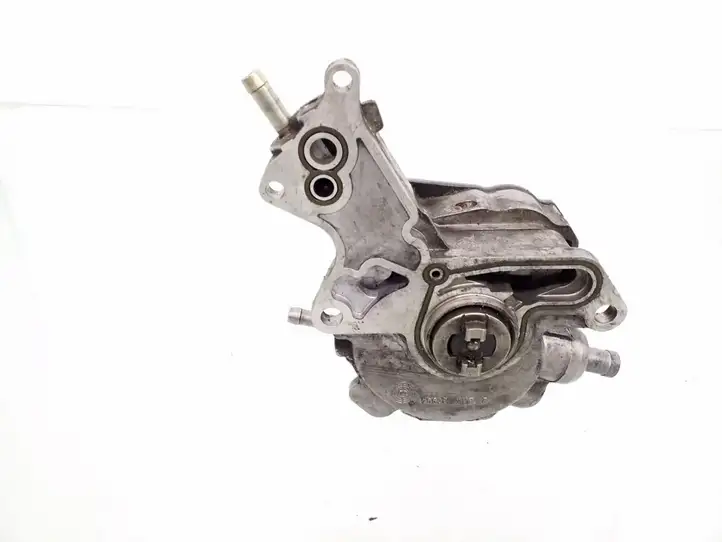 Volkswagen PASSAT B5.5 (2001 - 2005) 038145209A Топливный насос — фото 1