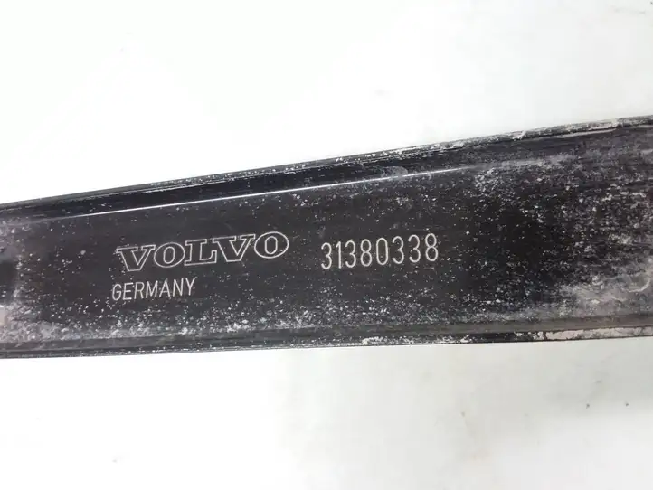 Volvo V60 (2013 - 2018) 31380338 Кронштейн топливного бака — фото 3