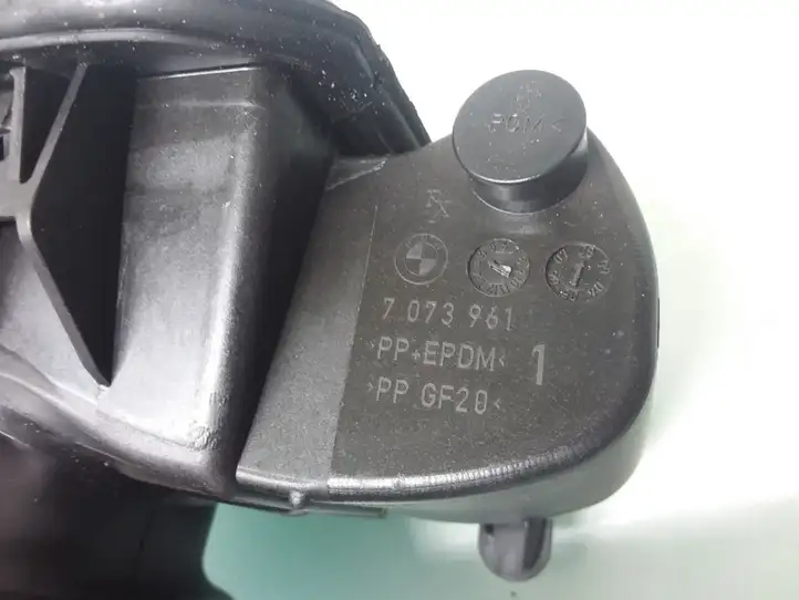 BMW 3 E90 E91 (2005 - 2012) 7073961 Крышка топливного бака — фото 3