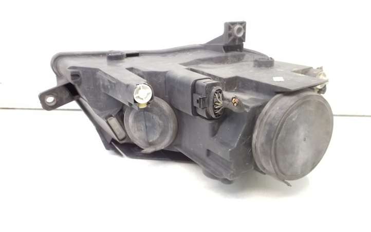 Volkswagen PASSAT B6 (2005 - 2010)  3C0941005AB Передняя фара