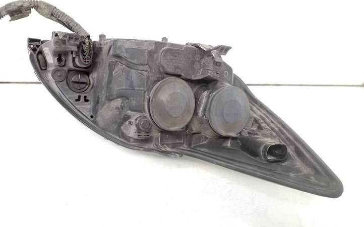 Ford Focus (2005 - 2008)  8M5113W030AD Передняя фара