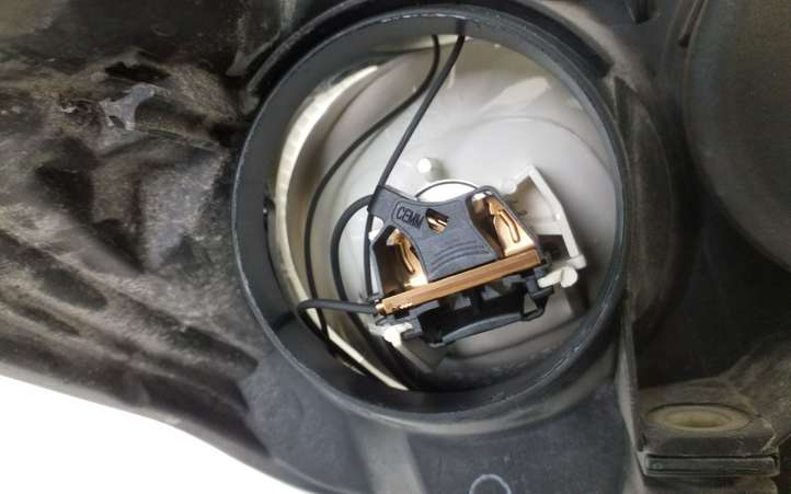Ford Focus (2005 - 2008)  8M5113W030AD Передняя фара