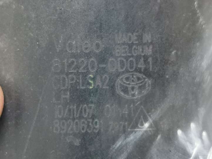 Toyota Avensis T250 (2006 - 2009)  812200D041 Передняя противотуманная фара