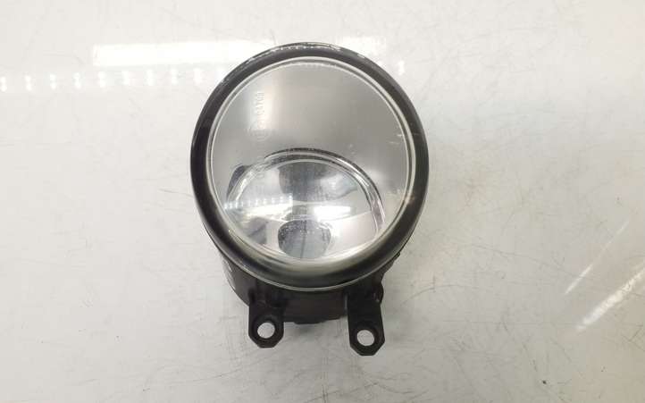 Toyota Avensis T250 (2006 - 2009)  812100D040 Передняя противотуманная фара