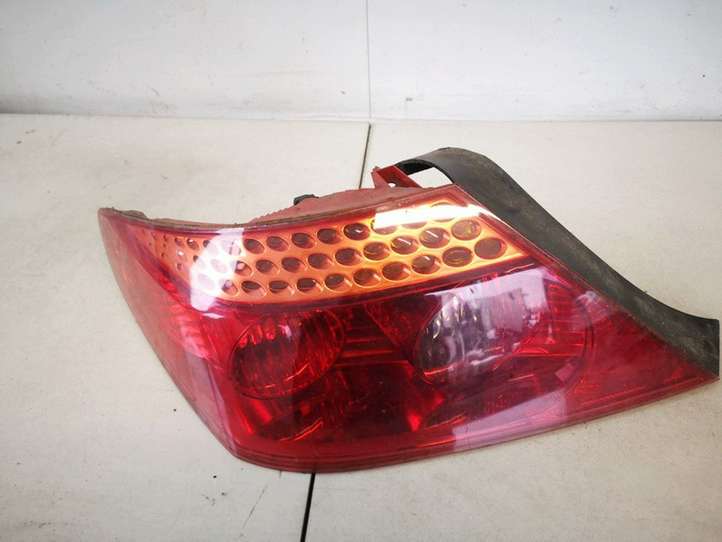 Peugeot 407 (2004 - 2011)  9648537680 Задний фонарь в кузове