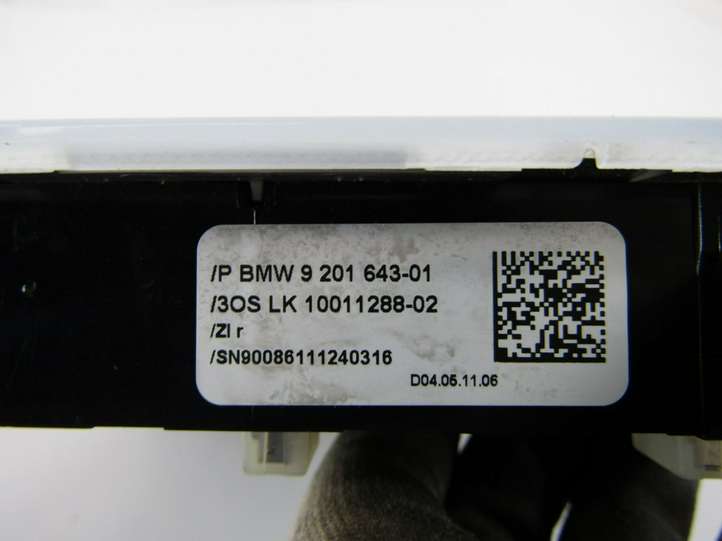 BMW 3 E90 E91 (2005 - 2012)   Другой фонарь салона