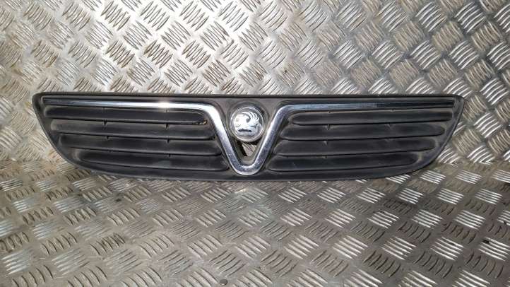 90580686 Opel Zafira A Grotelės priekinės