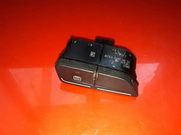 Ford Focus (2011 - 2015) AM5T18C621AB Кнопка обогрева стекла — фото 1