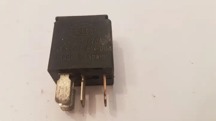 Volvo S80 (1998 - 2004)  4R000781400 Другое реле