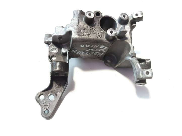 Peugeot Partner III (2018 - )  9804121180 Кронштейн генератора