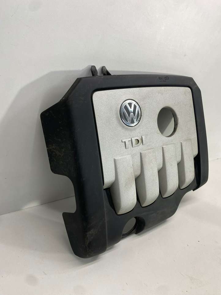 Volkswagen Touran I (2003 - 2010)  03G103925BP Крышка двигателя (отделка)