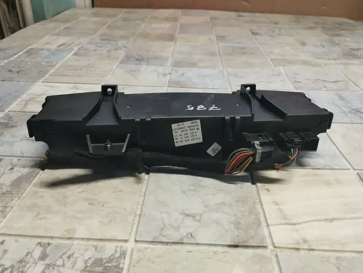 Mercedes-Benz S W221 (2005 - 2013)  A2218704958 Блок управления кондиционера воздуха / климата/ печки (в салоне)