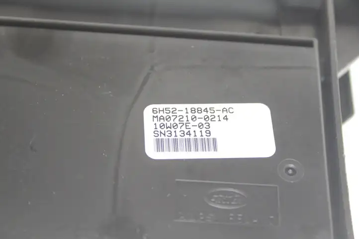 Land Rover Freelander 2 - LR2 (2006 - 2010) 6H5218845AC Магнитола / мультимедийная система — фото 9