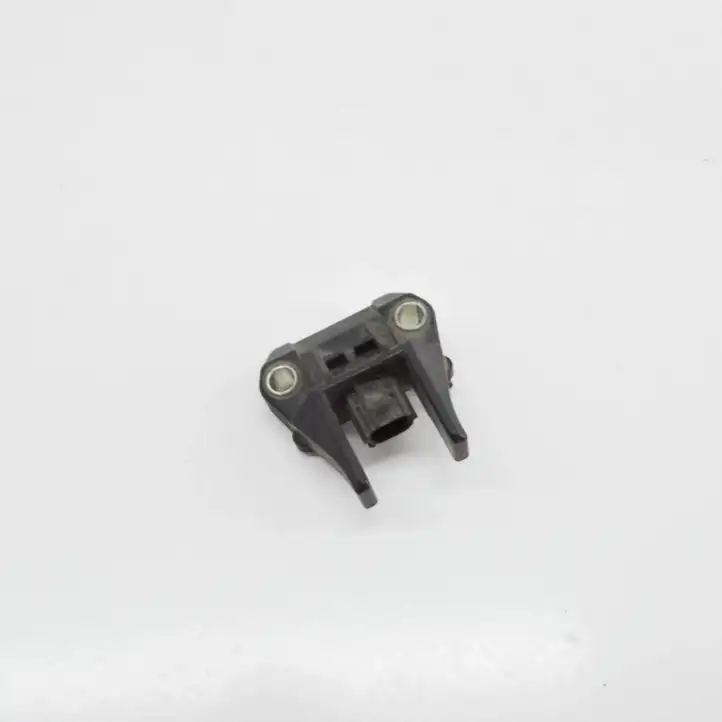 Toyota Land Cruiser (J150) (2009 - ) 8917330160 Датчик удара SRS — фото 4