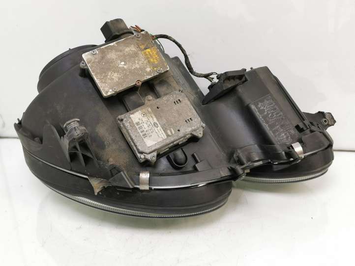Mercedes-Benz E W211 (2002 - 2009)  A0038205826 Передняя фара