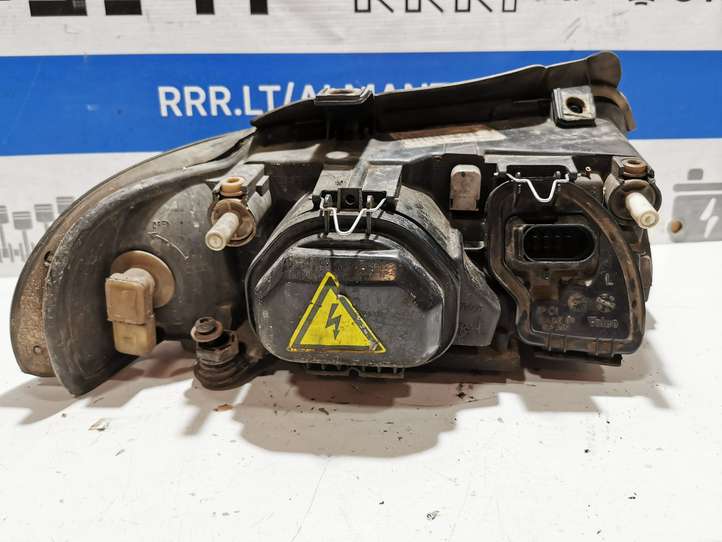 Audi A4 (1999 - 2001)  8D0941003AN Передняя фара