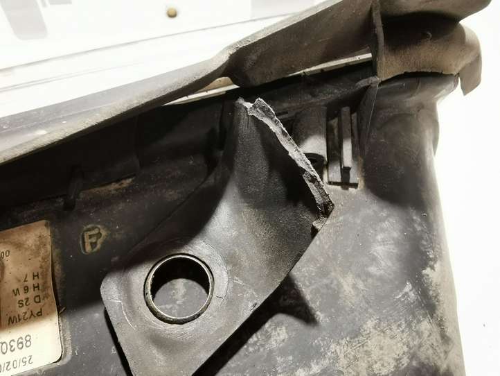 Audi A4 (1999 - 2001)  8D0941003AN Передняя фара
