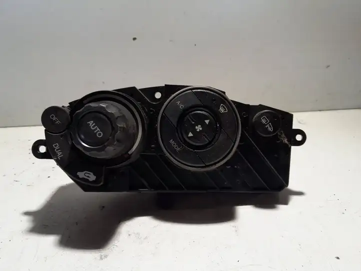 Honda Civic (2006 - 2011) SANWA2066 Блок управления климат-контролем — фото 1