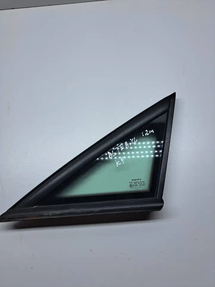 Seat Altea XL (2004 - 2015) 43R001057 Треугольное стекло кузова — фото 1