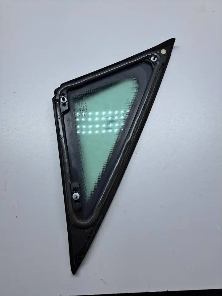 Seat Altea XL (2004 - 2015) 43R001057 Треугольное стекло кузова — фото 2