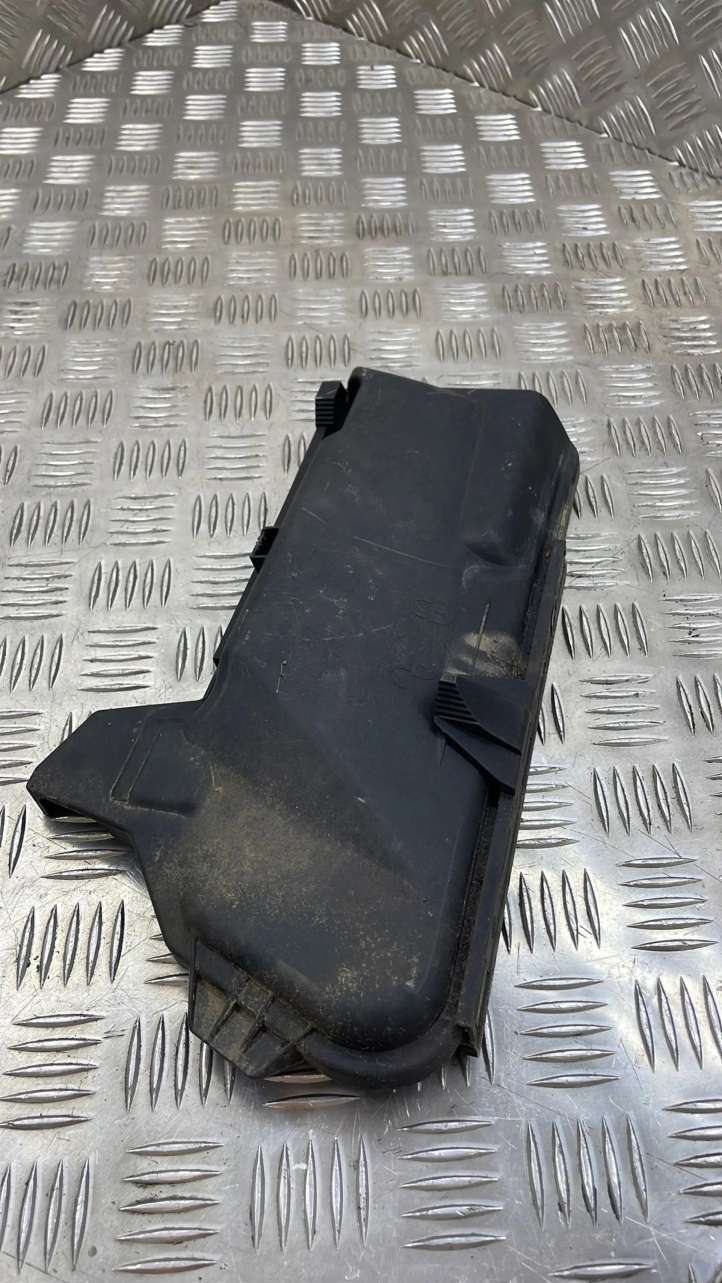 Mercedes-Benz E W211 (2002 - 2009)  A2115400582 Крышка ящика предохранителей