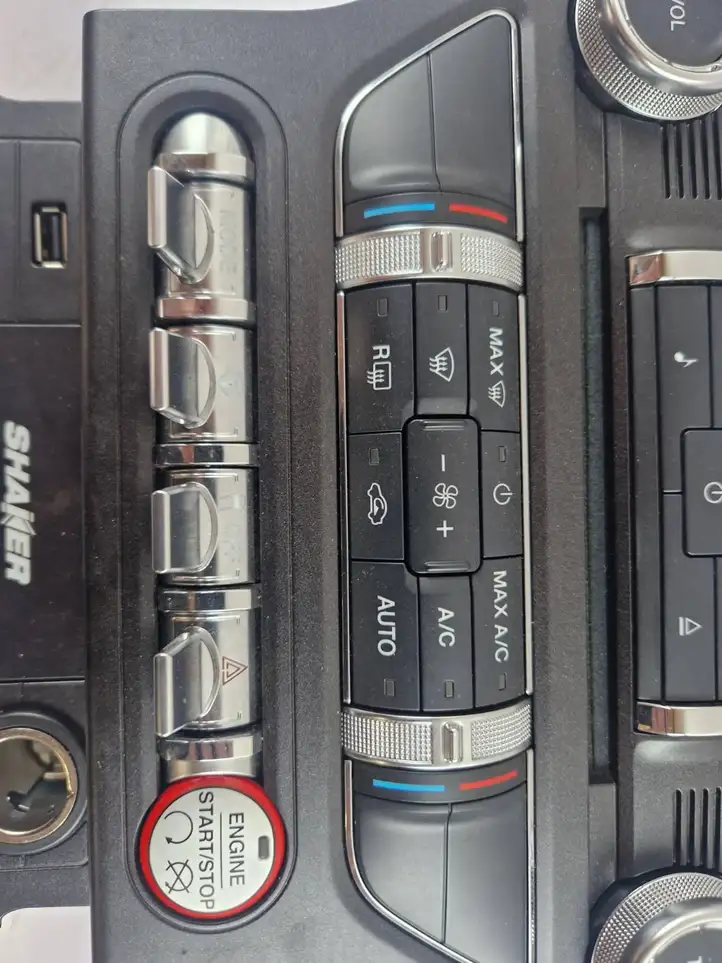 Ford Mustang VI (2015 - ) GR3T18E245CE Блок навигации GPS — фото 3