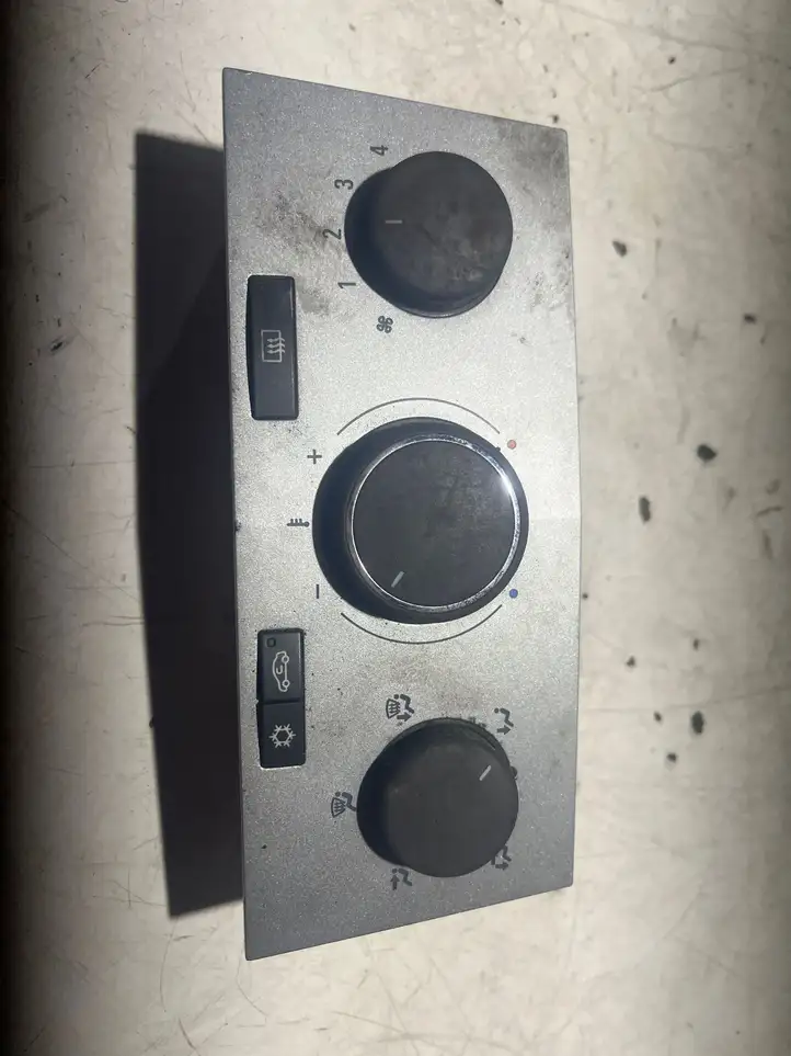 Opel Astra (2004 - 2009)  90151314 Блок управления кондиционера воздуха / климата/ печки (в салоне)