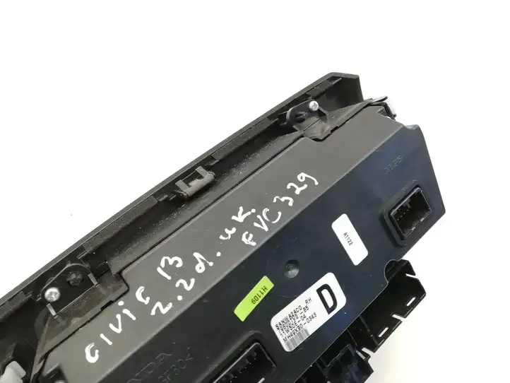 Honda Civic IX (2011 - 2017) 79600TV2B5 Управление климат контролем — фото 4