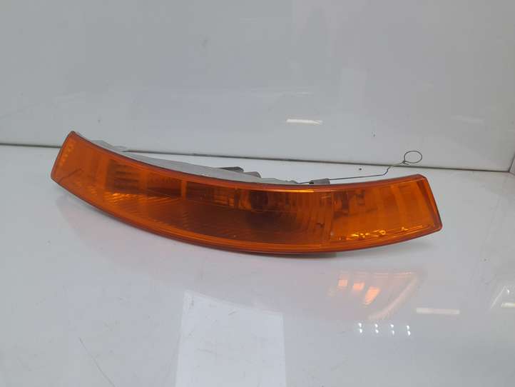 Renault Trafic II (X83) (2002 - 2014)  8200007031 Указатель поворота передний