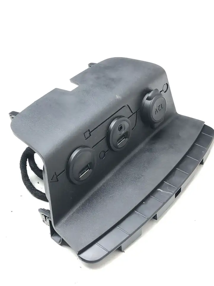 Peugeot 208 (2012 - 2015) 9674655377 AUX разъем — фото 1