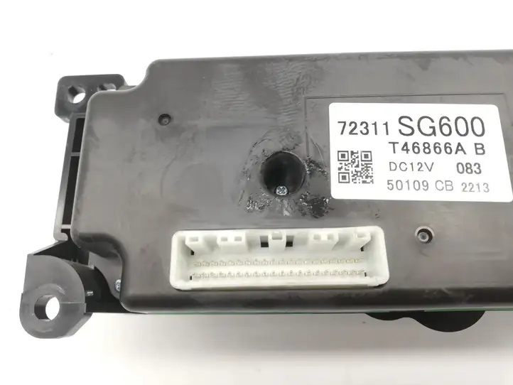 Subaru Forester SJ (2013 - 2018) 72311SG600 Управление климат контролем — фото 5