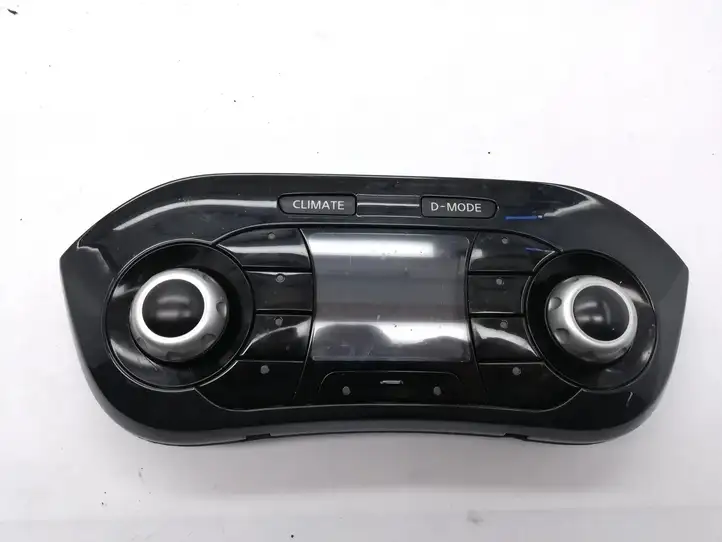 Nissan Juke I F15 (2010 - 2018) 248451KB3A Управление климат контролем — фото 1