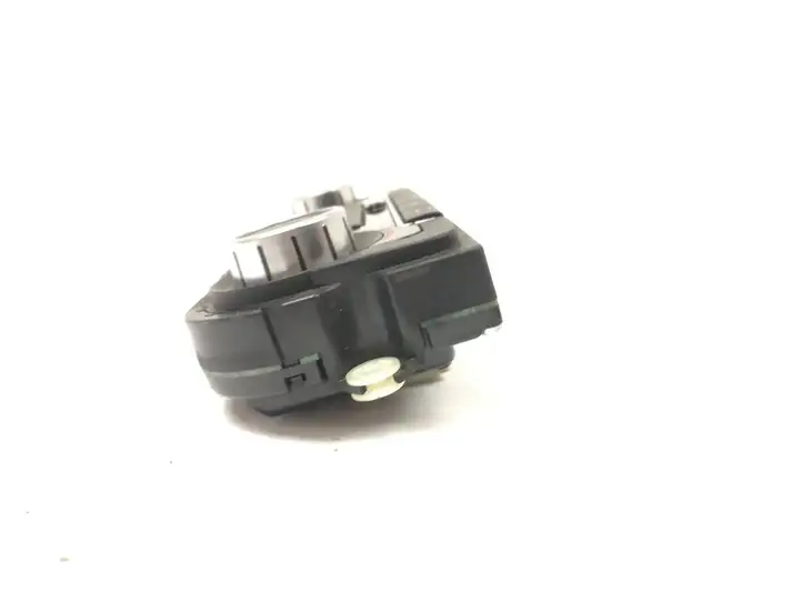 Volkswagen Scirocco (2008 - 2014) 5K0907044 Управление климат контролем — фото 4